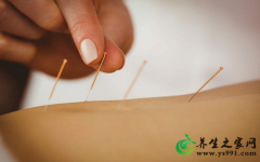 肝胆湿热的经络调养法_肝胆湿热针灸、按摩、火罐、刮痧疗法