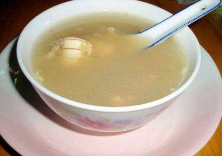 更年期功血的食疗方_围绝经期功能失调性子宫出血吃什么好