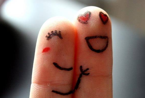 如果和现任一起碰到前任怎么办