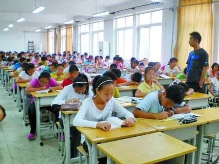 孩子上网成瘾应怎样正确引导？如何不让孩子上网