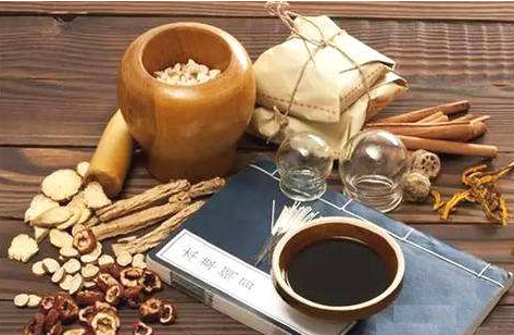 桂枝人参汤/导痰汤/蛭虻归草汤合方治疗鱼鳞病医案