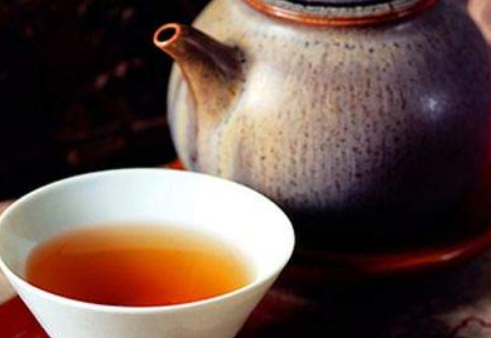 胡毓恒杞菊地黄汤加减/酸枣仁汤合补心汤治疗失眠不寐医案