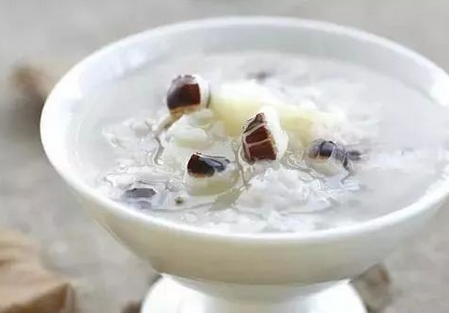 缓解春困喝什么汤水好？春困祛湿必煲的5类药膳汤