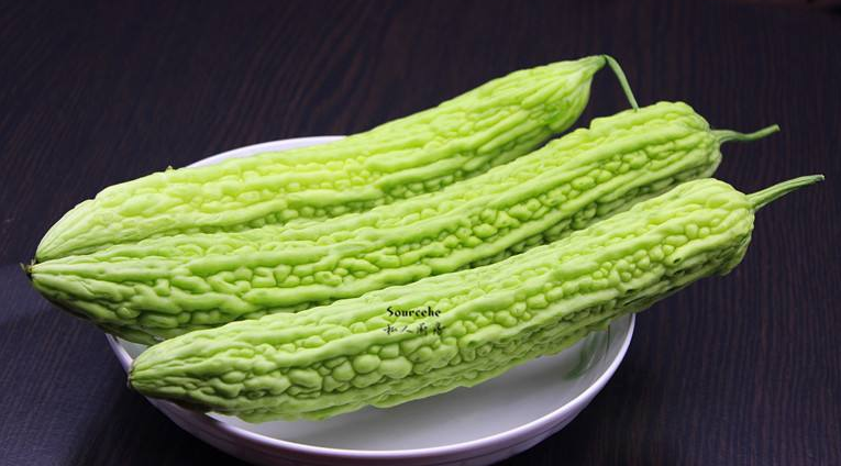 苦瓜的作用与功效价值_苦瓜的药用价值、吃法与食疗方