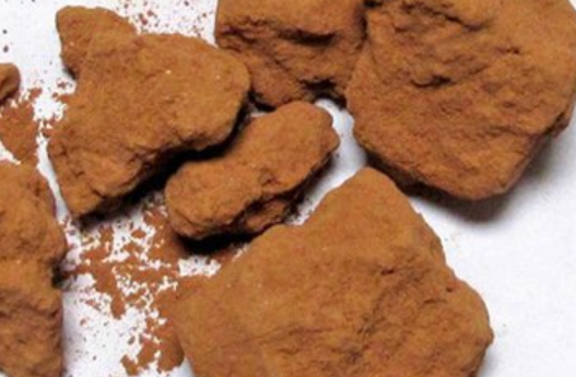 中药灶心土的副作用与禁忌_灶心土的危害与不良反应