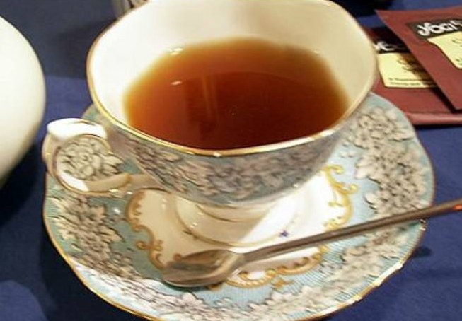 杨鉴冰凉血祛斑汤治疗黄褐斑医案