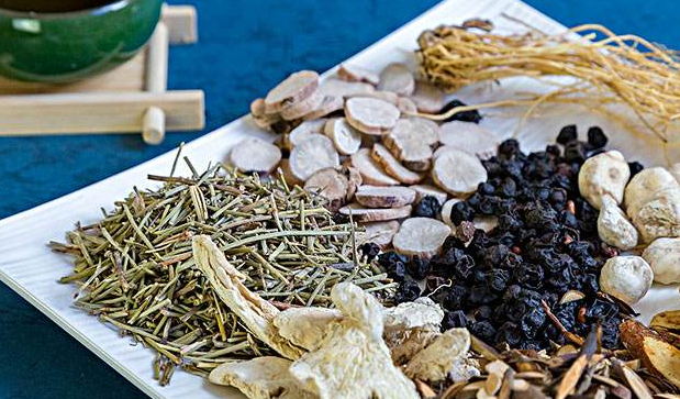 增免抗感方的作用功效、配方组成、方解与加减