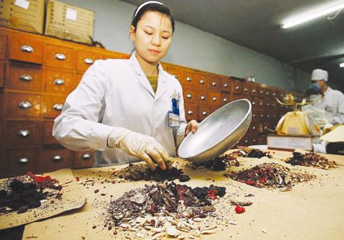 韩庆松托毒生骨汤治疗慢性骨髓炎医案