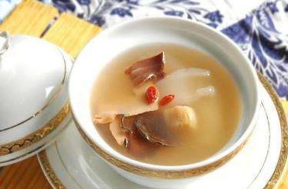 孙一民补肾止带汤治疗慢性盆腔炎医案