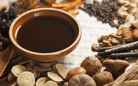 陈桂德八味肾气汤治疗高血压并发冠心病医案