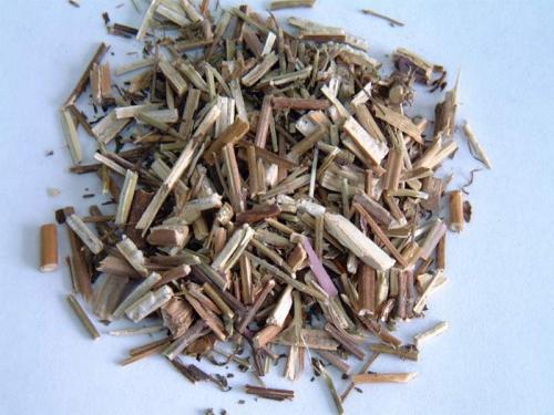 尹泉清咽汤治疗慢性咽炎医案