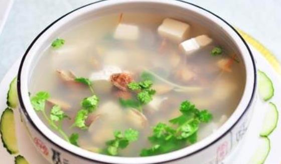 何荣华益气化瘀排毒汤治疗肝硬化医案