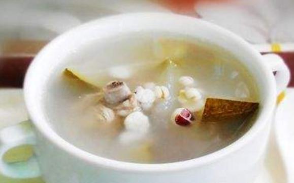 王彦君疏肝利胆汤治疗慢性胆囊炎医案