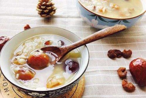 张子琳平呕止吐汤治疗急性胃炎医案