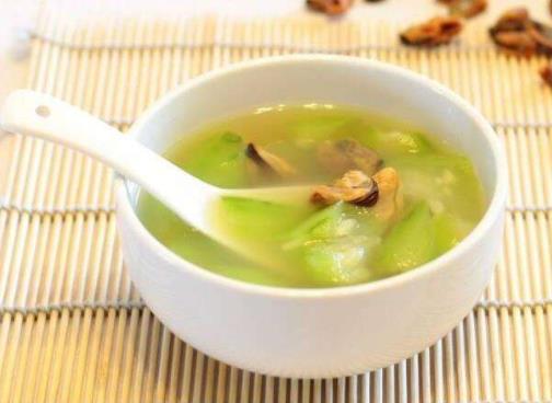 田逸之藿香正气汤治疗慢性泄泻医案