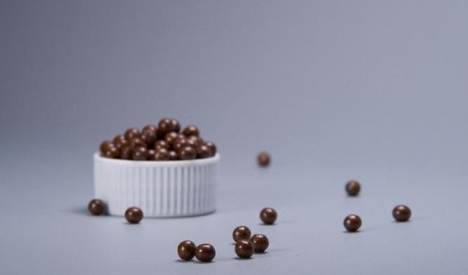 王东友乌黑生发丸治疗斑秃医案