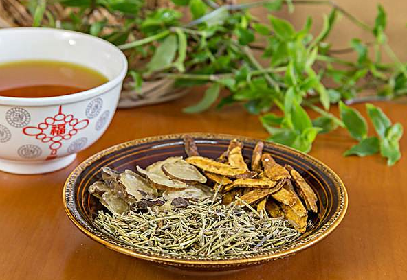 赤石脂禹余粮汤加减化裁_临证加减与用量