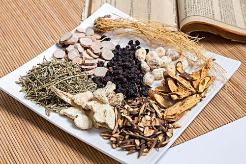 小青龙加石膏汤原文用法用量与原方组成注解