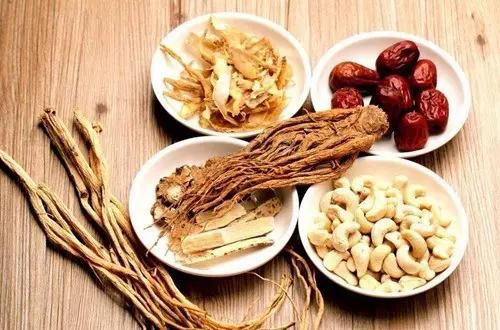 茯苓四逆汤原文用法用量与原方组成注解
