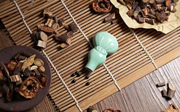 一捻金的作用功效、组成成分与现代应用