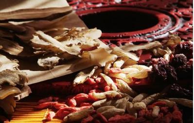 金果饮糖浆的作用功效、组成成分与现代应用