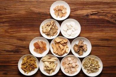 蛤蟆油的性状特征、真伪鉴别、选购要点与食疗药膳