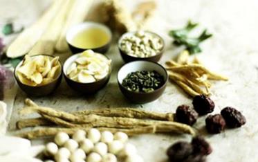 马齿苋的性状特征、真伪鉴别、选购要点与食疗药膳