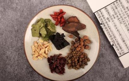 夜交藤能外用吗？夜交藤外敷的作用功效与用量主治