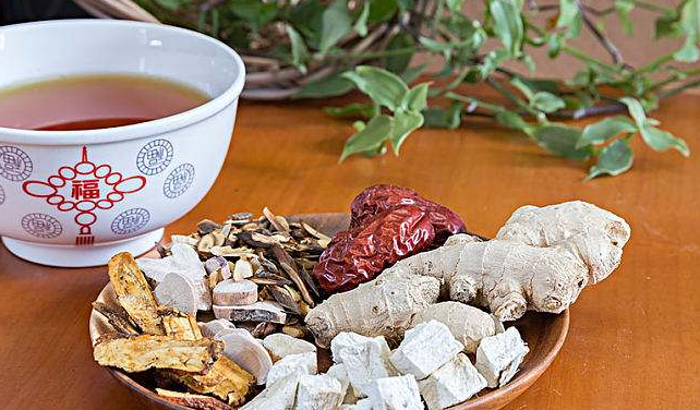 乳疬内消汤的作用功效、配方组成、方解与加减