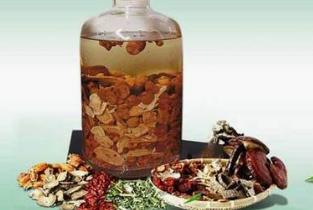 治疗乳糜尿喝什么药酒好？中药酒药材配方大全