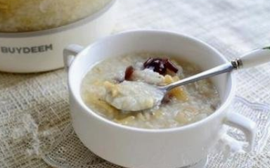 地骨皮粥的作用功效与做法_地骨皮粥的禁忌与注意事项