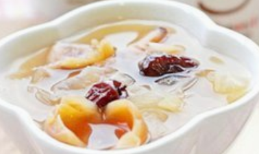 猪蹄粥的作用功效与做法_猪蹄粥的禁忌与注意事项