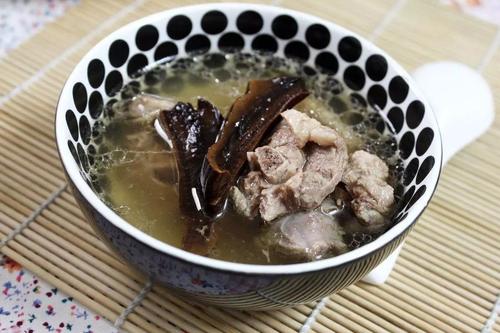 灵芝河蚌的作用功效与做法_灵芝河蚌怎么做