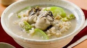 白术猪肚粥的作用功效与做法_白术猪肚粥怎么做