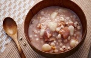 山药苡仁柿饼粥的作用功效与做法_山药苡仁柿饼粥怎么做