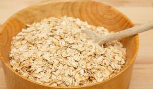 燕麦的最佳吃法、好处与坏处_燕麦的药用营养价值与功效作用
