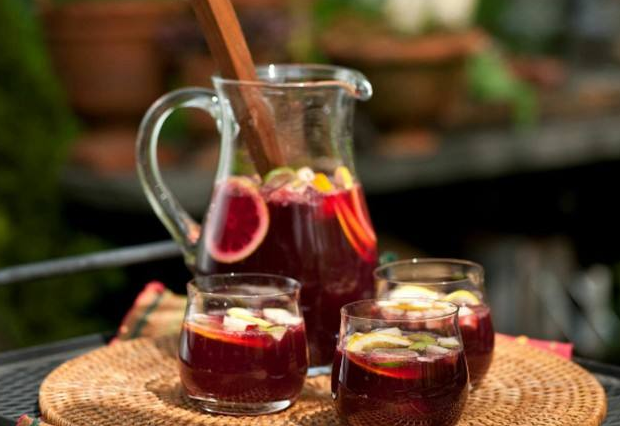 番茄酒的功效与作用、酿制方法_番茄酒的酿制不放白酒