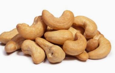 腰果的别名、保健功效与作用作用_腰果的食疗偏方与特点