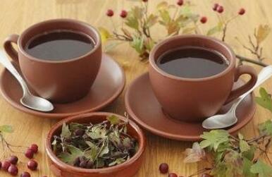 陈艾叶茶的适应与禁忌人群_原料配方、用量用法与泡法