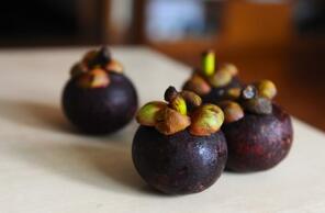 山竹的最佳搭配_山竹相克与相宜的食物有哪些