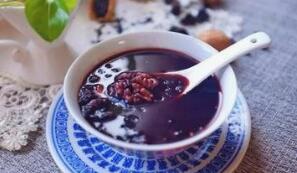 何首乌粥的适用与禁忌人群_哪些人适合吃 功能主治与作用功效