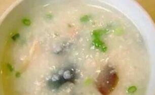 枇杷叶生姜粥的适用与禁忌人群_哪些人适合吃 功能主治与作用功效