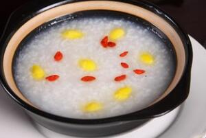 白果粥的适用与禁忌人群_哪些人适合吃 功能主治与作用功效