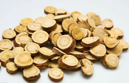 白芷中毒症状与解毒措施_白芷过敏的症状及处理