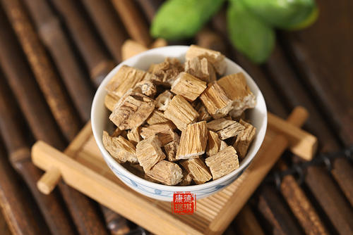 百部中毒症状与解毒措施_百部过敏的症状及处理