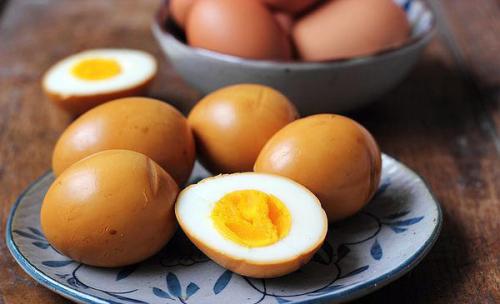 熏蛋孩子吃好吗?作用与功效、做法、营养价值