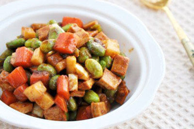 白瓜松子肉丁孩子吃好吗？作用与功效、做法、营养价值