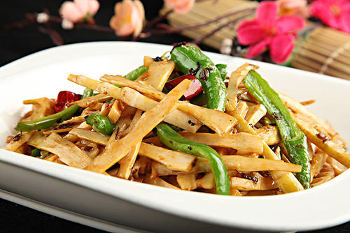 荠菜冬笋三高高血压能吃吗？作用与功效、做法、营养价值