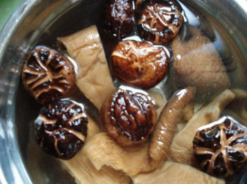 慈菇全鸡汤能防癌抗癌吗-作用与功效、做法、营养价值