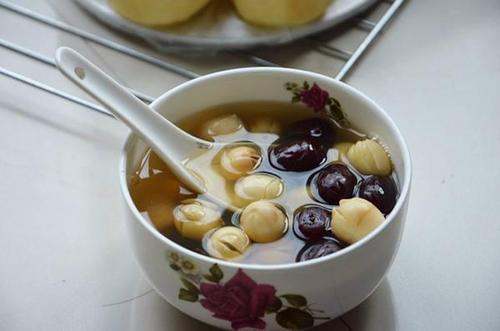 茯苓银耳蛋能防癌抗癌吗-作用与功效、做法、营养价值